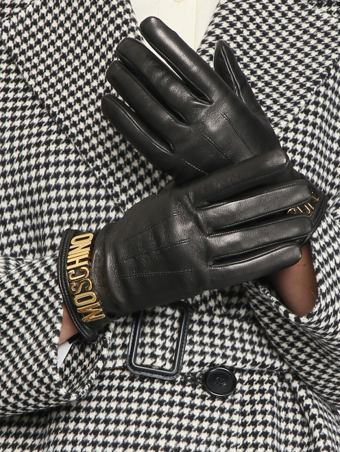 Перчатки из кожи с металлической фурнитурой Moschino - МодельОбщийВид